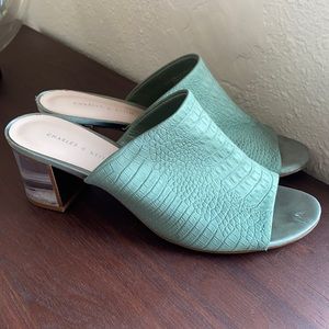 Backless kitten heels